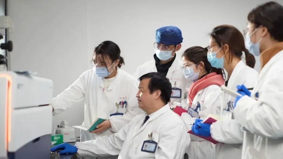 beat365方邦江教授入围2022年上海市“四有”好教师（教书育人楷模）提名人选名单